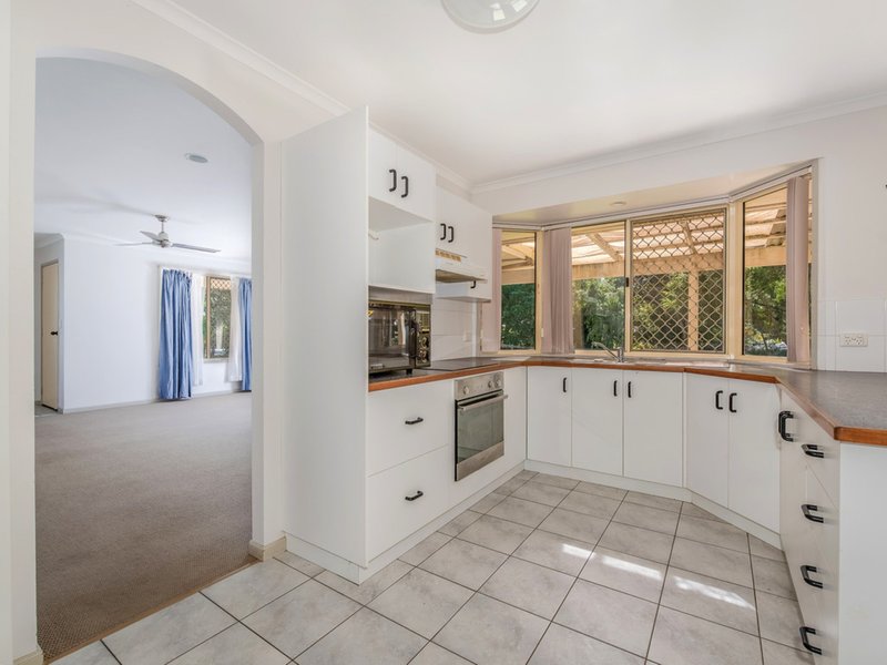 Photo - 7 Fyne Court, Tewantin QLD 4565 - Image 5