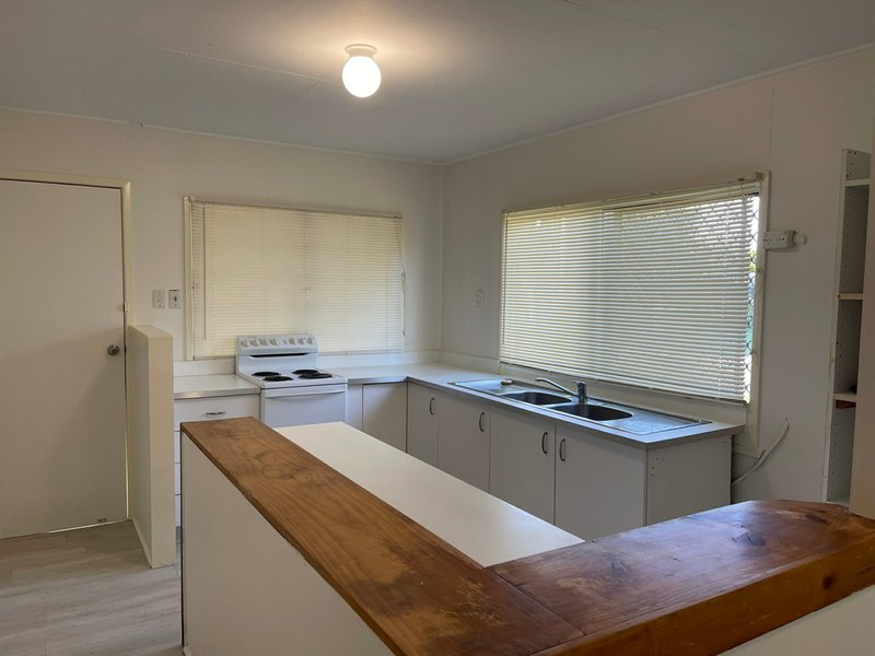 Photo - 7 Gannett Street, Woorim QLD 4507 - Image 3