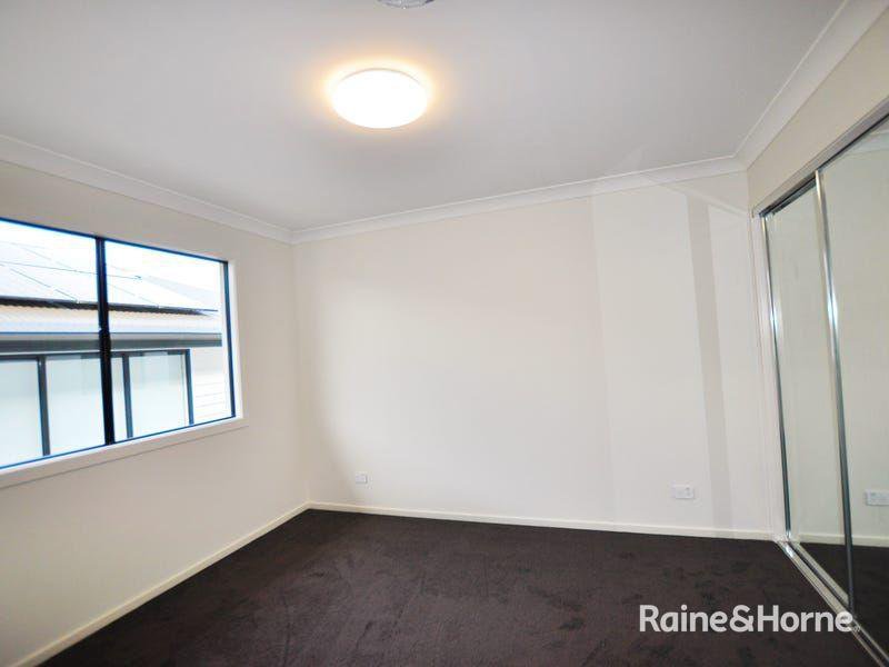 Photo - 7 Gawler Street, South Ripley QLD 4306 - Image 10