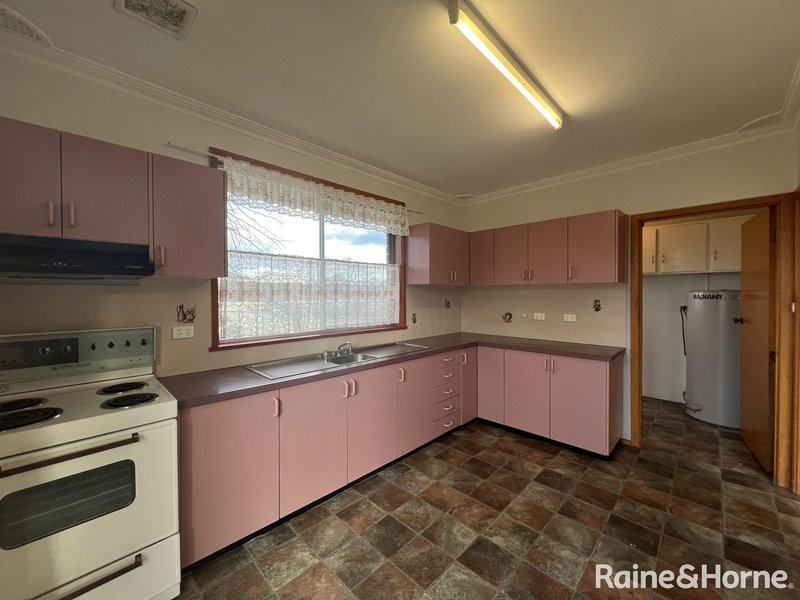 Photo - 7 Gemini Place, Orange NSW 2800 - Image 10