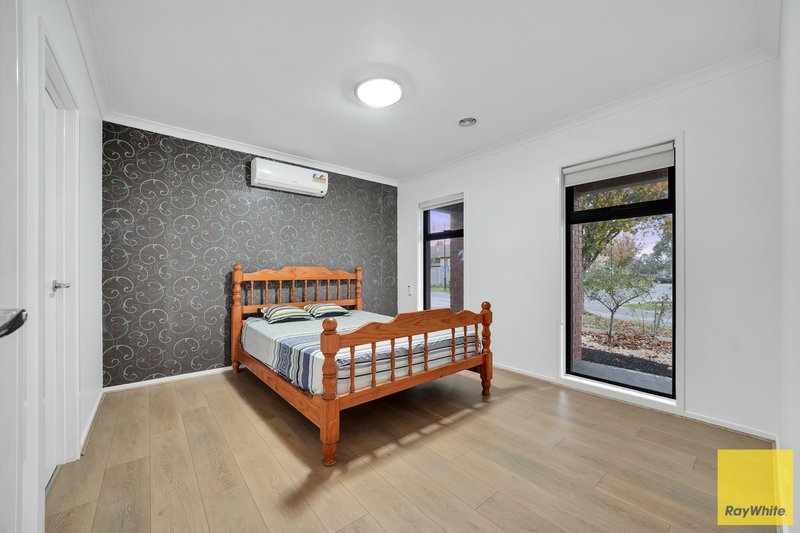 Photo - 7 Genesis Place, Tarneit VIC 3029 - Image 4