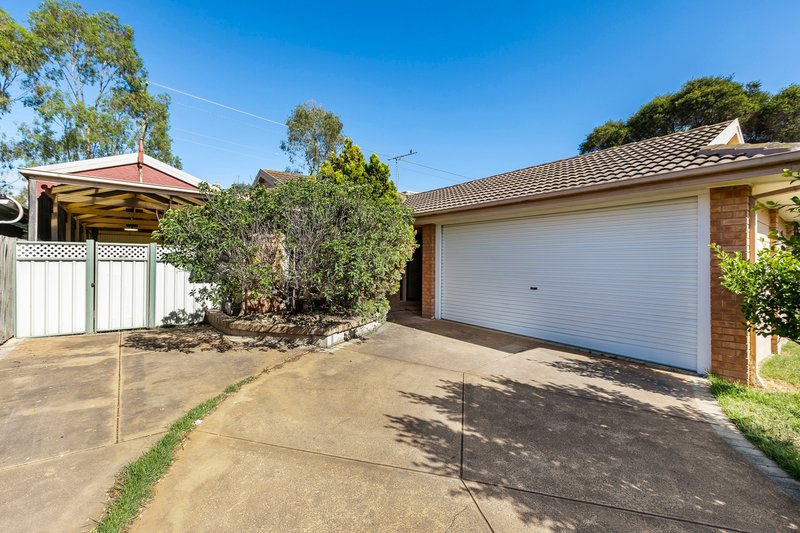 Photo - 7 George Greeves Place, Hoppers Crossing VIC 3029 - Image 2