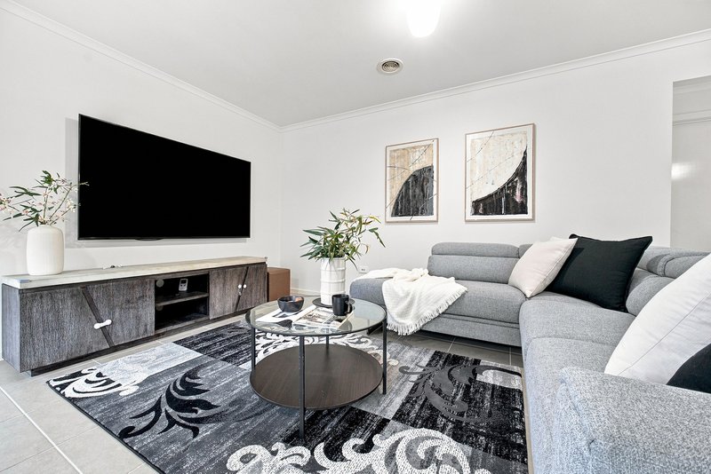 Photo - 7 Gerbera Way, Lyndhurst VIC 3975 - Image 6