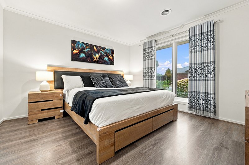 Photo - 7 Gerbera Way, Lyndhurst VIC 3975 - Image 7