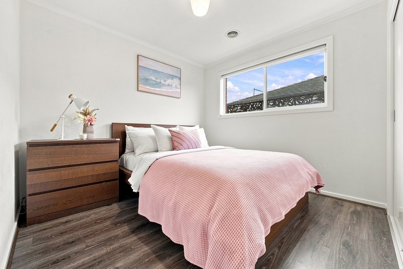 Photo - 7 Gerbera Way, Lyndhurst VIC 3975 - Image 9