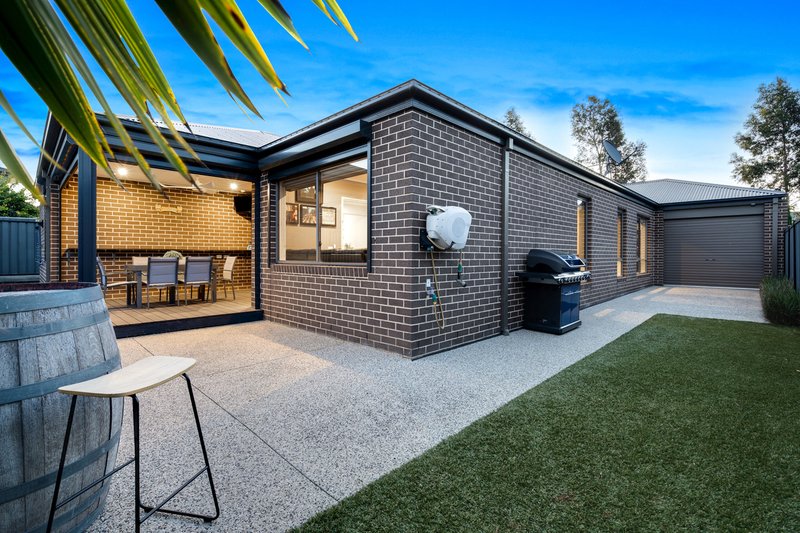 Photo - 7 Gift Road, Craigieburn VIC 3064 - Image 27