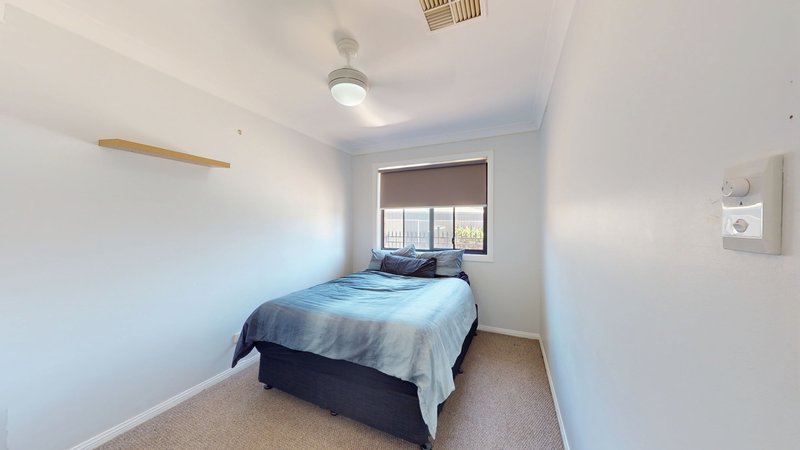 Photo - 7 Giles Court, Dubbo NSW 2830 - Image 8