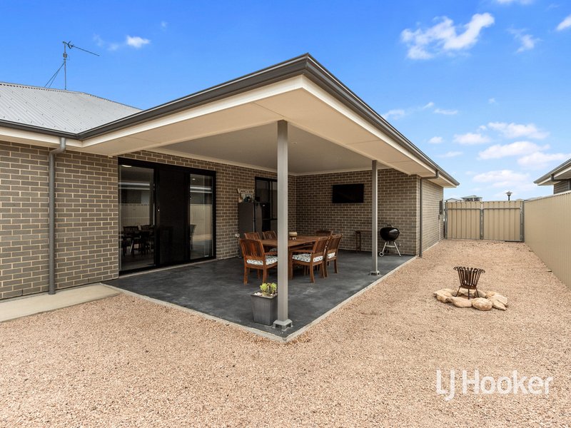 Photo - 7 Gill Street, Moonta Bay SA 5558 - Image 18