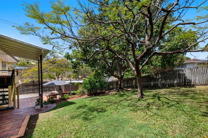 Photo - 7 Gilwell Street, Carina QLD 4152 - Image 19