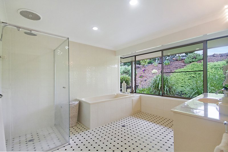 Photo - 7 Gladioli Avenue, Terranora NSW 2486 - Image 11