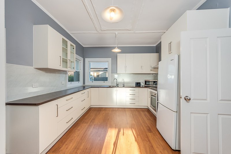 Photo - 7 Gladstone Street, Murray Bridge SA 5253 - Image 10
