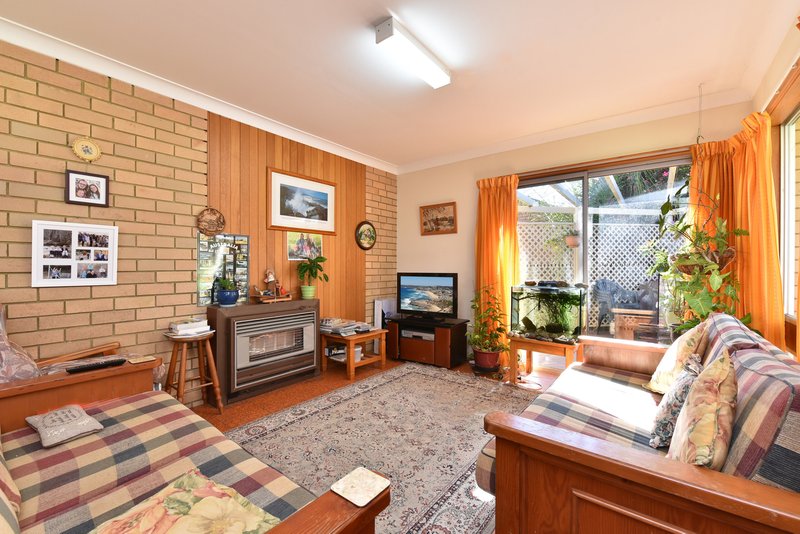 Photo - 7 Glasgow Street, Fishing Point NSW 2283 - Image 2