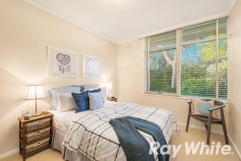 Photo - 7 Glengarry Avenue, Burwood VIC 3125 - Image 4