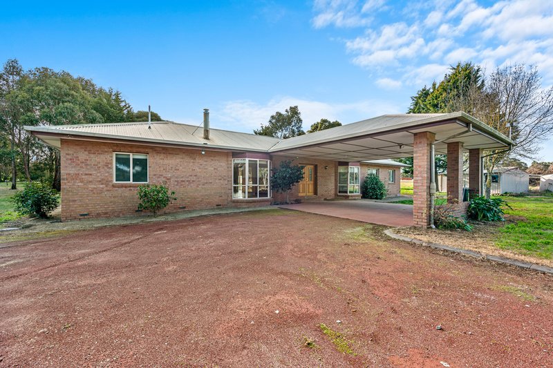 Photo - 7 Gleno Court, Cardigan VIC 3352 - Image 2