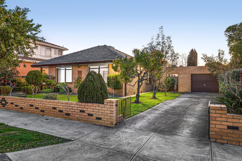 7 Glenora Avenue, Coburg VIC 3058