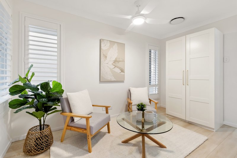 Photo - 7 Glenthorne Street, Redland Bay QLD 4165 - Image 5