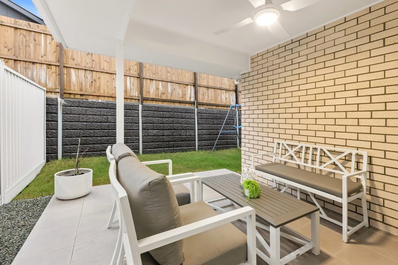 Photo - 7 Glenthorne Street, Redland Bay QLD 4165 - Image 14