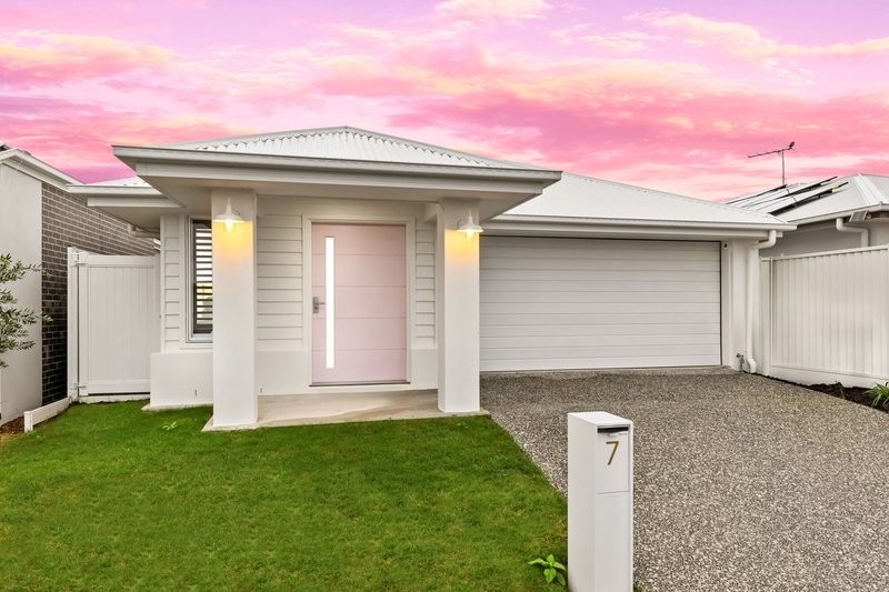 Photo - 7 Glenthorne Street, Redland Bay QLD 4165 - Image 16