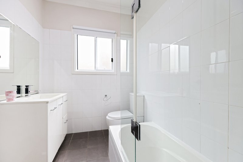 Photo - 7 Glenview Street, St Marys NSW 2760 - Image 9