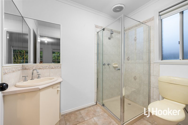 Photo - 7 Glenwood Close, Hoppers Crossing VIC 3029 - Image 4