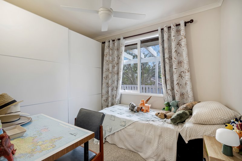 Photo - 7 Gloucester Avenue, Watanobbi NSW 2259 - Image 14