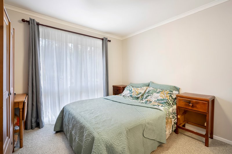 Photo - 7 Gloucester Avenue, Watanobbi NSW 2259 - Image 10