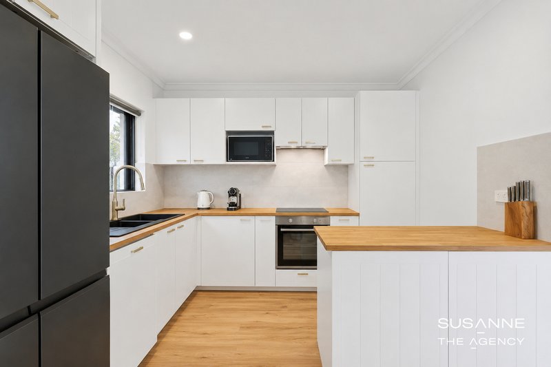 Photo - 7 Glyde Road, Lesmurdie WA 6076 - Image 10