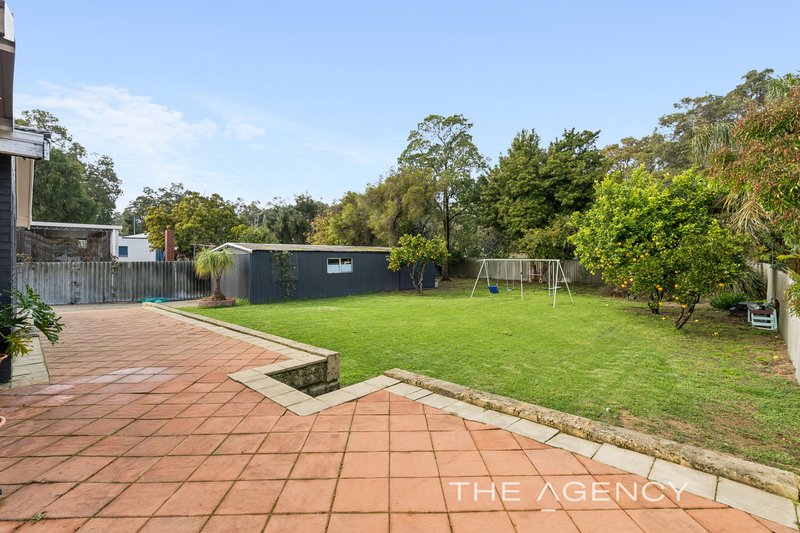 Photo - 7 Glyde Road, Lesmurdie WA 6076 - Image 23