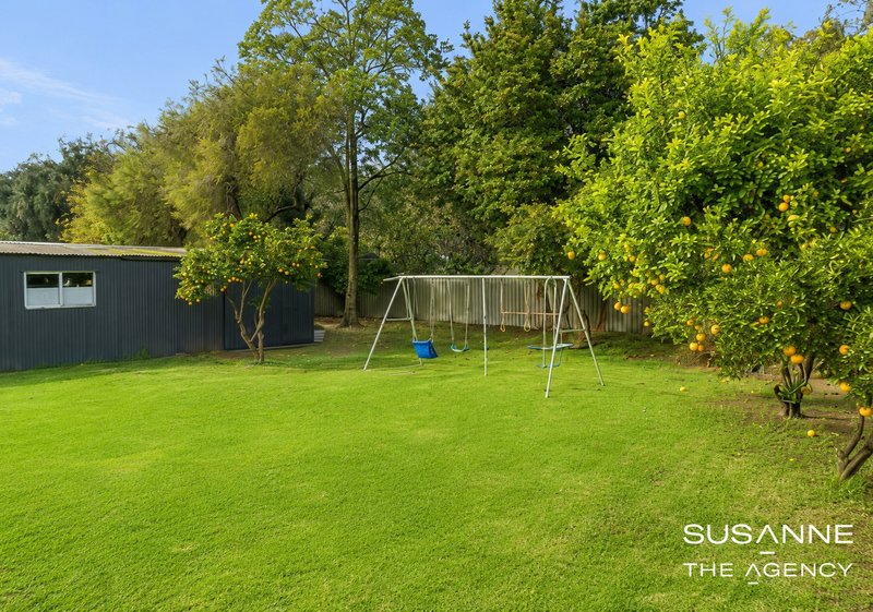 Photo - 7 Glyde Road, Lesmurdie WA 6076 - Image 24