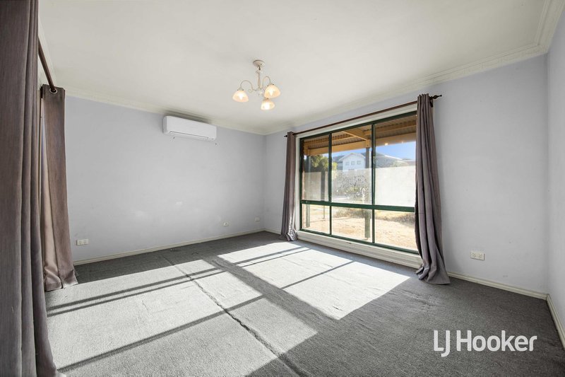 Photo - 7 Goble Street, Laverton VIC 3028 - Image 5