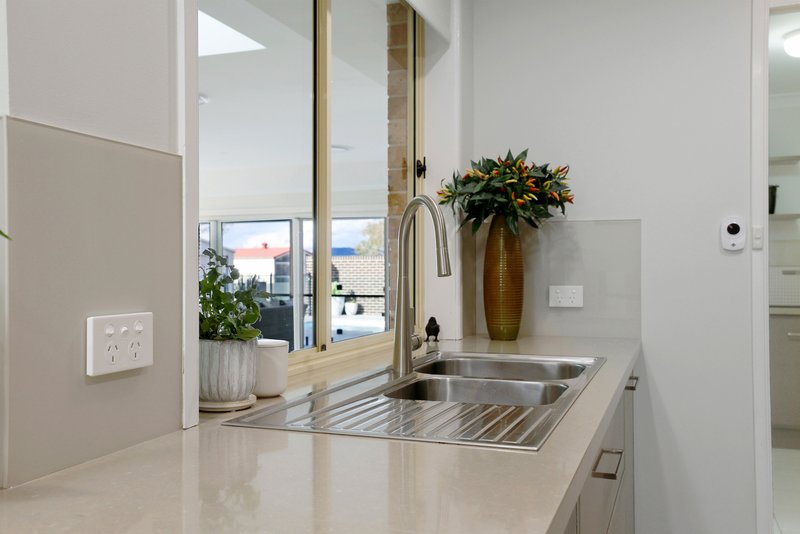 Photo - 7 Goderich Court, Tamworth NSW 2340 - Image 6