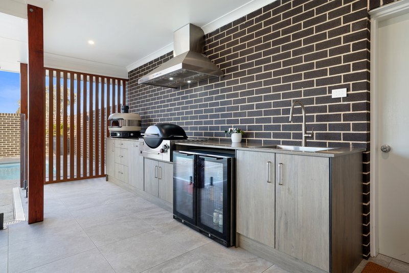 Photo - 7 Goderich Court, Tamworth NSW 2340 - Image 17