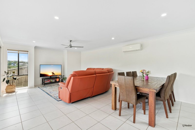 Photo - 7 Gold Leaf Crescent, Murwillumbah NSW 2484 - Image 5