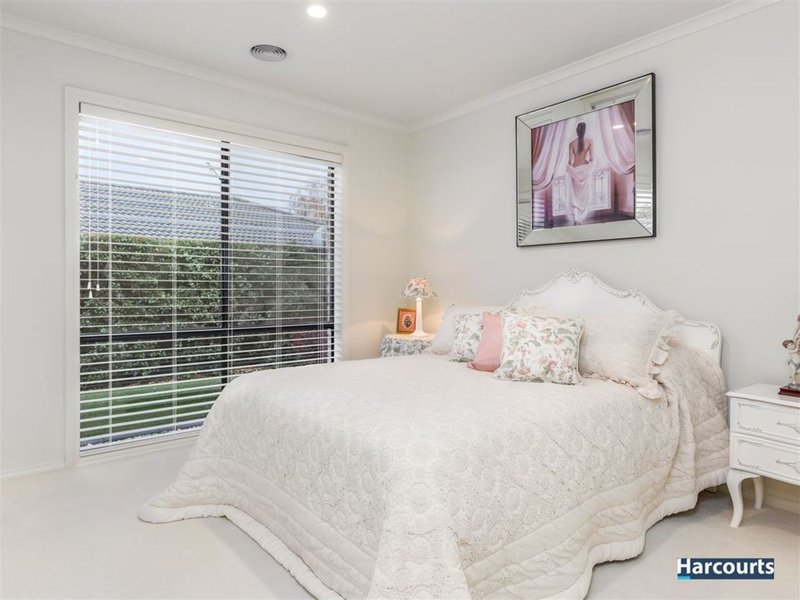 Photo - 7 Golding Avenue, Rowville VIC 3178 - Image 10