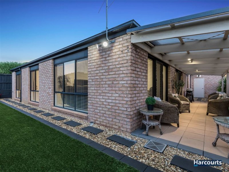 Photo - 7 Golding Avenue, Rowville VIC 3178 - Image 13