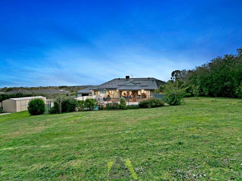 Photo - 7 Goldthorp Court, Frankston South VIC 3199 - Image 22