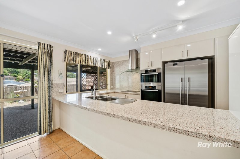 Photo - 7 Goodrick Court, Mount Warren Park QLD 4207 - Image 8