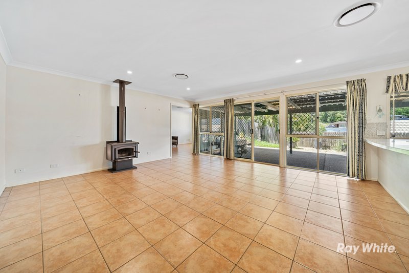 Photo - 7 Goodrick Court, Mount Warren Park QLD 4207 - Image 9