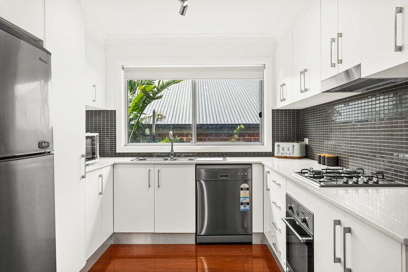 Photo - 7 Goonyella Street, Albion Park NSW 2527 - Image 4