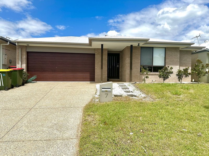 7 Gordon Circuit, Warner QLD 4500