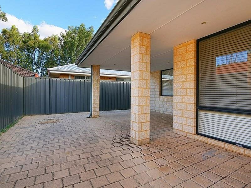 Photo - 7 Gowrie Approach, Canning Vale WA 6155 - Image 24