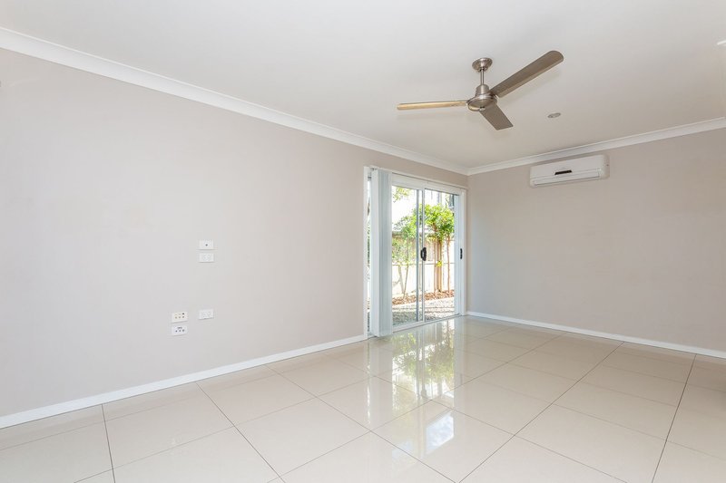 Photo - 7 Grace Street, Scarborough QLD 4020 - Image 5