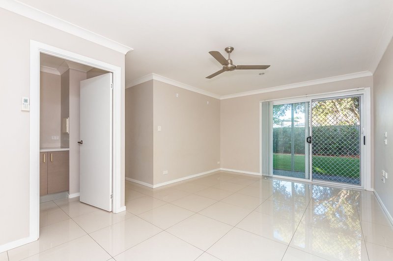 Photo - 7 Grace Street, Scarborough QLD 4020 - Image 6