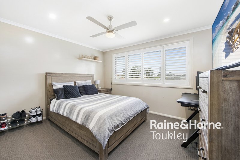 Photo - 7 Grasstree Avenue, Woongarrah NSW 2259 - Image 12