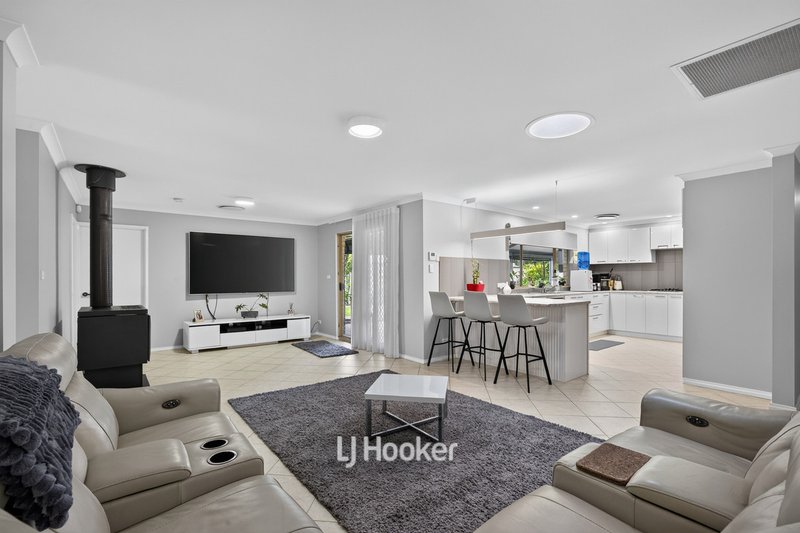 Photo - 7 Green Way, Leschenault WA 6233 - Image 11