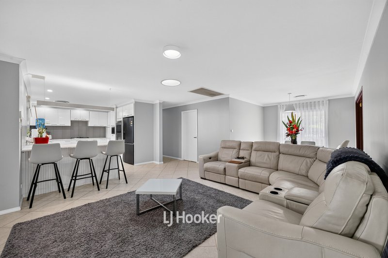 Photo - 7 Green Way, Leschenault WA 6233 - Image 12