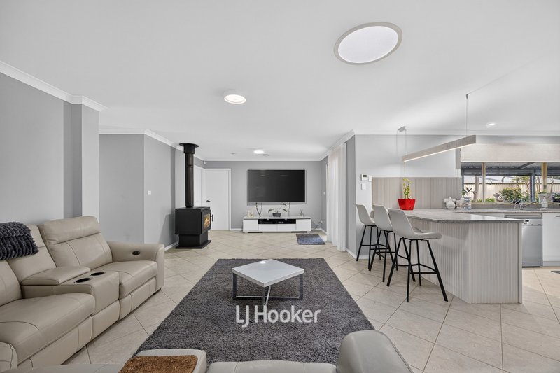 Photo - 7 Green Way, Leschenault WA 6233 - Image 13