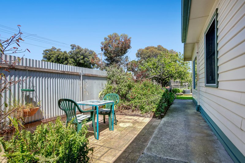 Photo - 7 Greenock Street, Reservoir VIC 3073 - Image 19