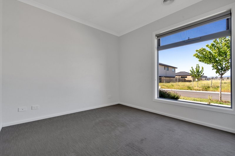 Photo - 7 Greenwood Road, Donnybrook VIC 3064 - Image 9