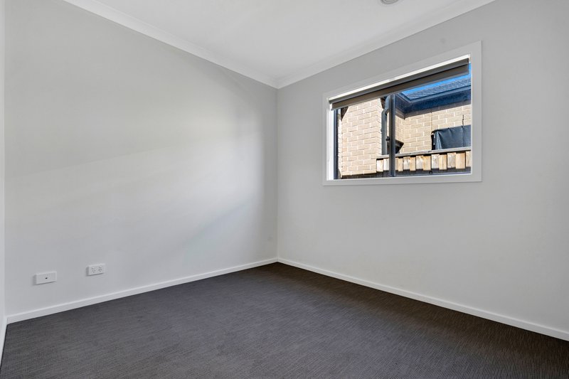 Photo - 7 Greenwood Road, Donnybrook VIC 3064 - Image 12